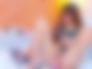 Live cam show with Alexa - Latina Teen (18+) on Uber Horny | colombia