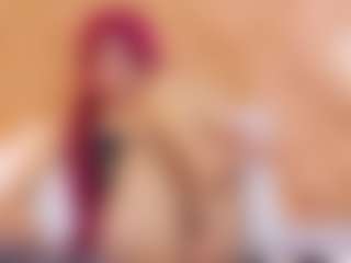 Live cam show with Alexa - Spank on TeamSkeetLive
