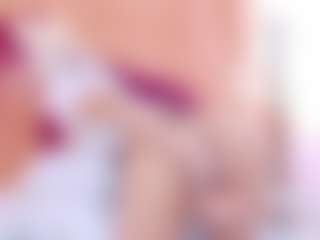 Live cam show with Alexa - Fingering on AdultVida.com