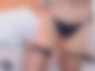 Live cam show with Alexa - Small Tits on Camsoda