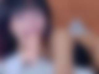 Live cam show with Alexa - Spy Petite on CamClone