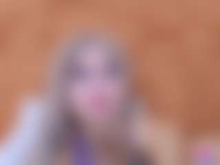 Live cam show with Alexa - Blonde Hair Petite on Camsoda Late Night