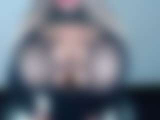 andreablackcock's Live Sex Cam Show