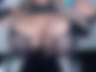 andreablackcock's Live Sex Cam Show