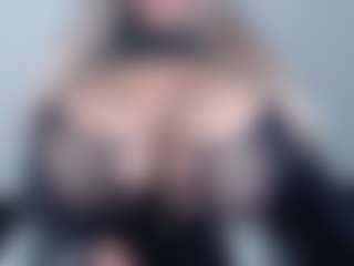andreablackcock's Live Sex Cam Show
