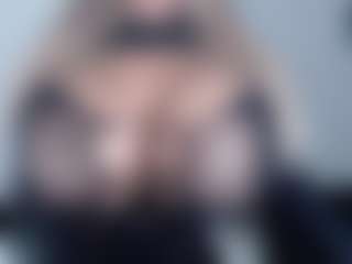 andreablackcock's Live Sex Cam Show