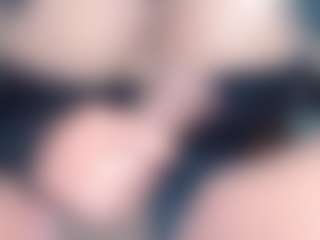 andreablackcock's Live Sex Cam Show