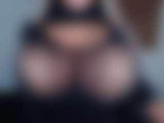 andreablackcock's Live Sex Cam Show