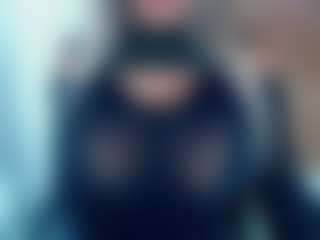 andreablackcock's Live Sex Cam Show