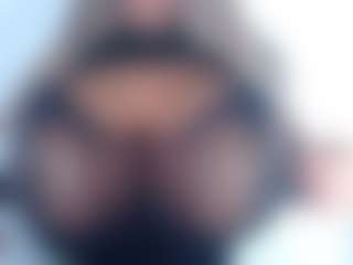 andreablackcock's Live Sex Cam Show