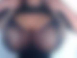 andreablackcock's Live Sex Cam Show