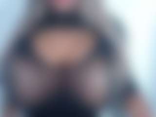 andreablackcock's Live Sex Cam Show
