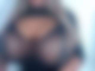 andreablackcock's Live Sex Cam Show