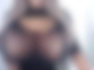 andreablackcock's Live Sex Cam Show