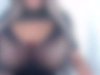 Live cam show with andreablackcock - Huge Tits on TeamSkeetLive