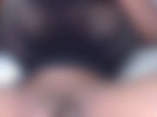 andreablackcock's Live Sex Cam Show