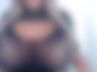Live cam show with andreablackcock - White on madthumbs | colombia