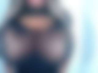 Эротическая трансляция с andreablackcock — Drinking на Camsoda