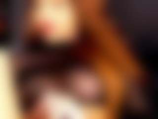 mistress25cmasian's Live Sex Cam Show