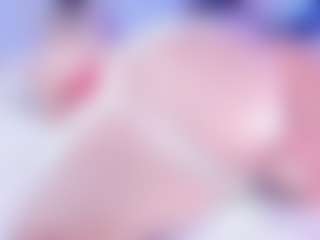 Live cam show with Emma-kell - Middle Aged on CamwithHer