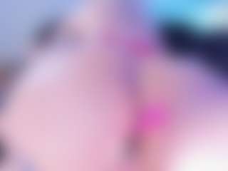 Live cam show with Emma-kell - HD MILF on SquirtSoMuch
