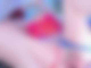 Live cam show with Emma-kell - Italian on Camming Site | colombia