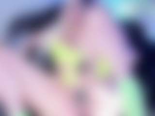 Live cam show with Emma-kell - Mature on studioflirtlive.com | colombia
