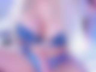 Live cam show with Emma-kell - Squirt MILF on Uber Horny
