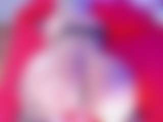 Live cam show with Emma-kell - Blonde Hair Middle Aged on SxyPornLive