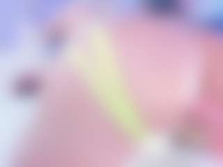 Live cam show with Emma-kell - Blonde Hair MILF on sexylive.show
