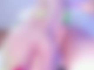 Live cam show with Emma-kell - Squirt on Free Soda