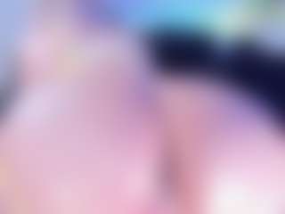 Live cam show with Emma-kell - Interactivetoy Mature on MyBangCams