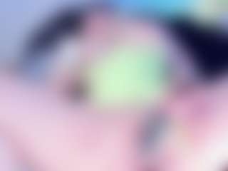 Emma-kell MILF webcam performer live streaming