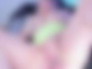 Emma-kell MILF webcam performer live streaming