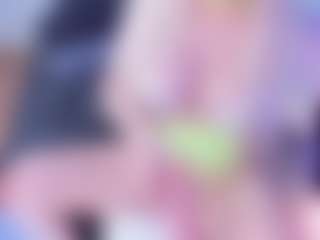 Live cam show with Emma-kell - Nipple Piercings on CamClone