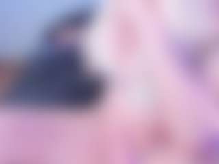 Live cam show with Emma-kell - Tattoos Mature on StripNow