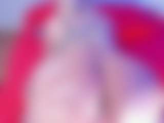 Live cam show with Emma-kell - Blonde Hair MILF on CamwithHer