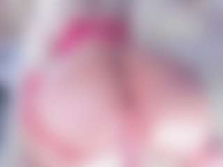Live cam show with Emma-kell - Mature on Camsoda