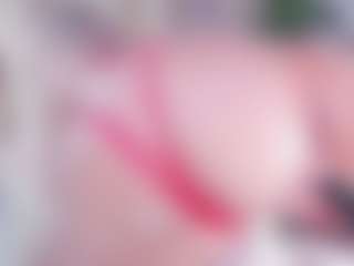 Live cam show with Emma-kell - Mature Middle Aged on Camsoda