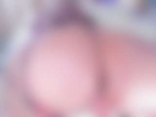 Live cam show with Emma-kell - Ride Torso on Soda Cam