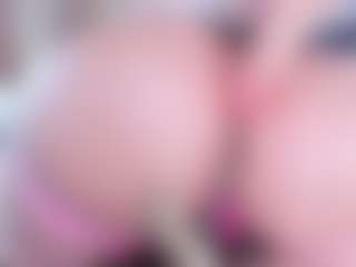 Live cam show with Emma-kell - Strapon on CamwithHer
