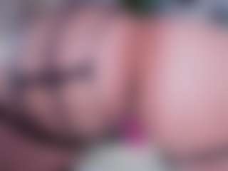 Live cam show with Emma-kell - Tattoos Mature on Streamer API