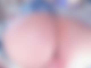 Live cam show with Emma-kell - Blonde Hair on Camsoda
