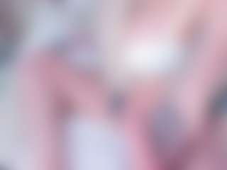 Live cam show with Emma-kell - Blonde Hair on Camsoda