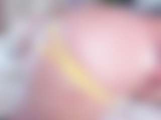 Live cam show with Emma-kell - Ride Torso on x69.live