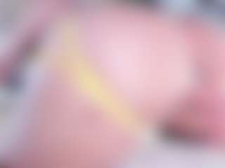 Live cam show with Emma-kell - Strapon on Milf Play
