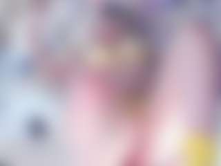 Live cam show with Emma-kell - Nipple Piercings on Pornisteam.com