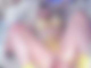 Live cam show with Emma-kell - Ride Torso on milfzrlive.com