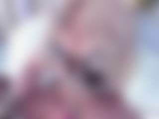 Live cam show with Emma-kell - Middle Aged on milfzrlive.com