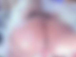 Live cam show with Emma-kell - Gamer Mature on ObeyMaria